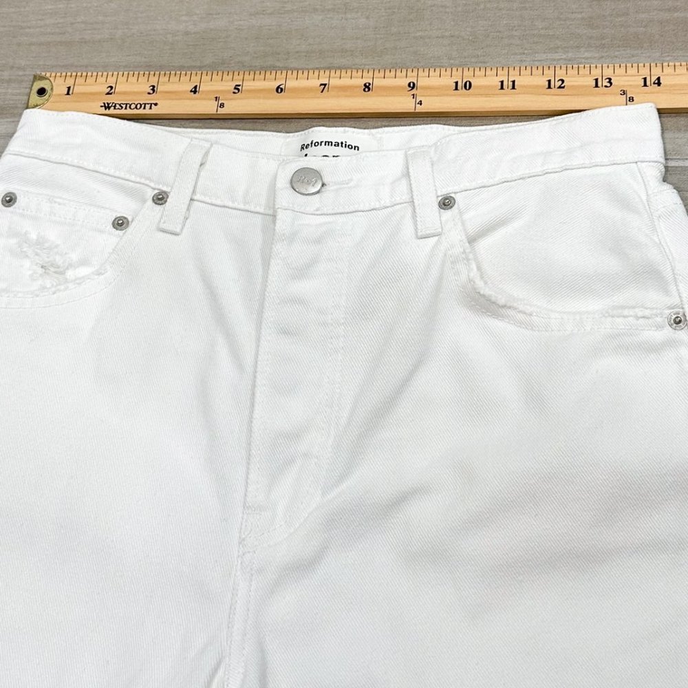 Reformation Cynthia High Rise Relaxed Fit Jeans in White Destroyed Denim Sz 27S - Picture 10 of 16